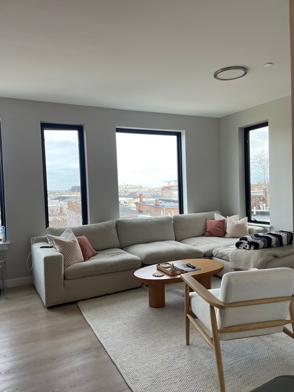 Photo - 400 W Broadway Unit 405