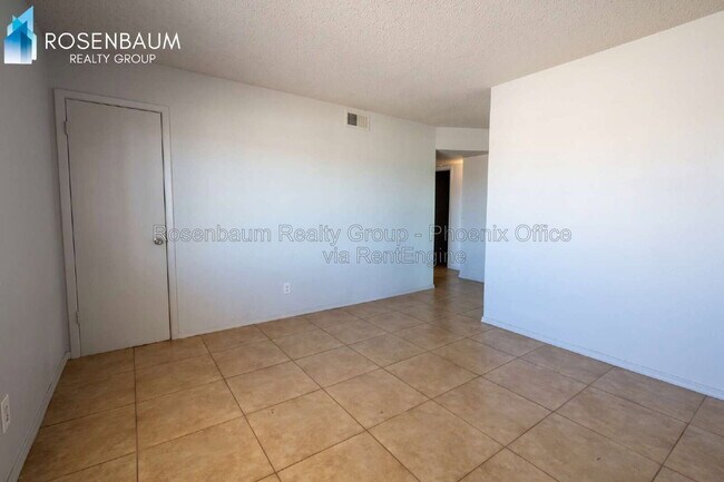 6440 E Alder Ave Unit 203
