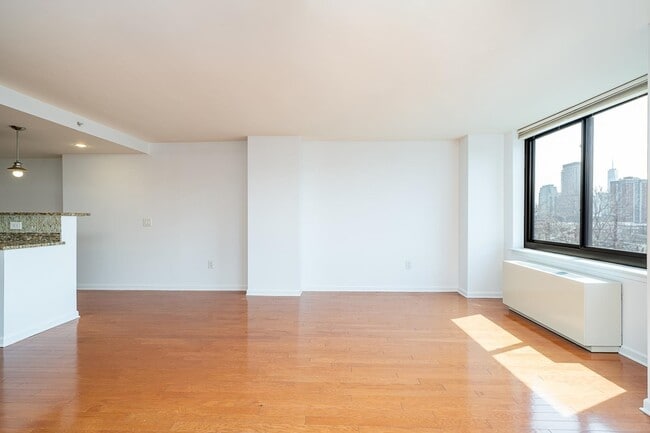 Photo - 700 Grove St Unit 8G