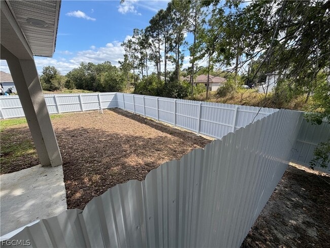 Photo - 4719 28th St SW