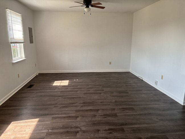 Photo - 2 br 1 ba Duplex