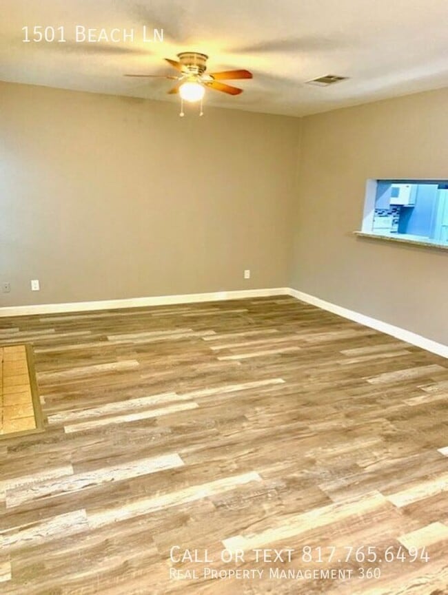 Photo - 1501 Beach Ln