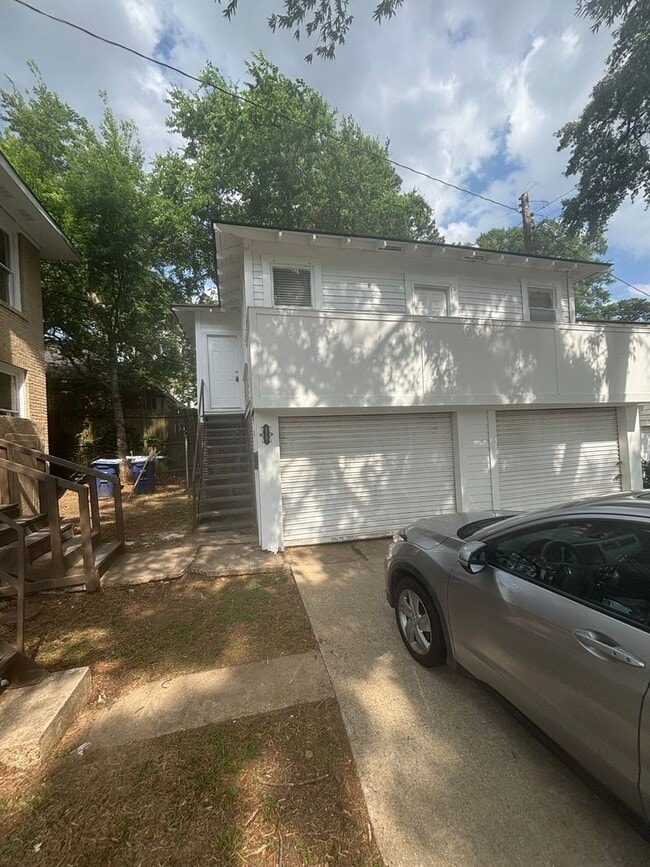 Photo - Cute 1 bedroom apartment!