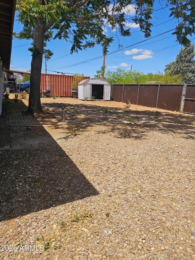 Photo - 165 Sherbundy St