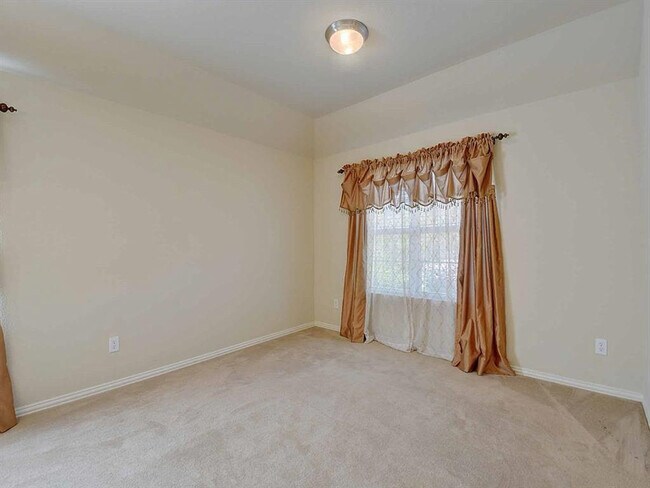 Photo - 9824 Mcfarring Dr