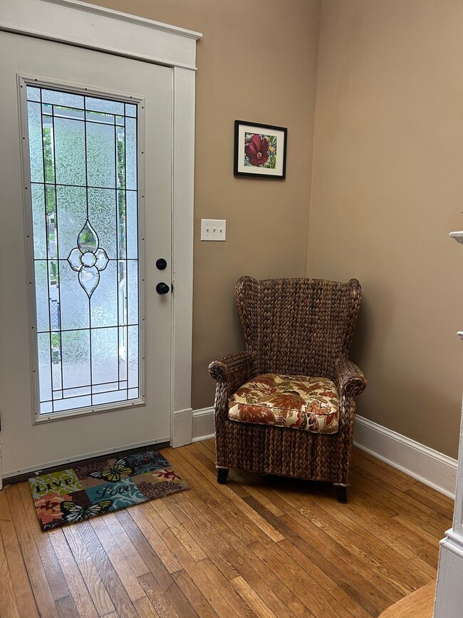 Photo - Furnished Short term fully renovated