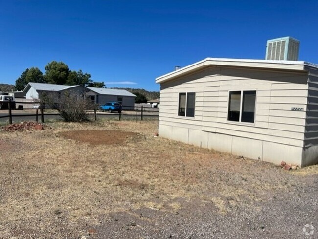 Building Photo - 2 bed 2 bath double wide mobile with Evapo... Rental