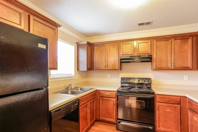 Photo - 4499 Shadow Ridge Dr