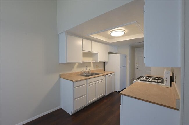 Photo - 4713 Teri Rd