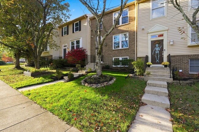 Photo - Discover this beautiful brick-front townho...