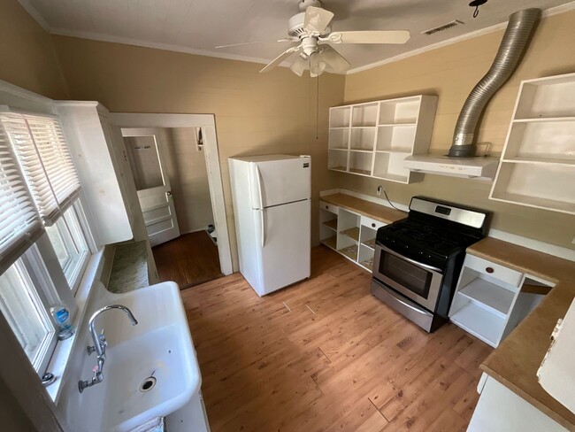 Photo - 3/1 Hilltop Cottage with Fruit Trees in the Heart of Chattahoochee