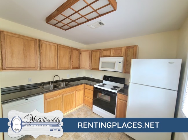 Photo - 1209 Holden St