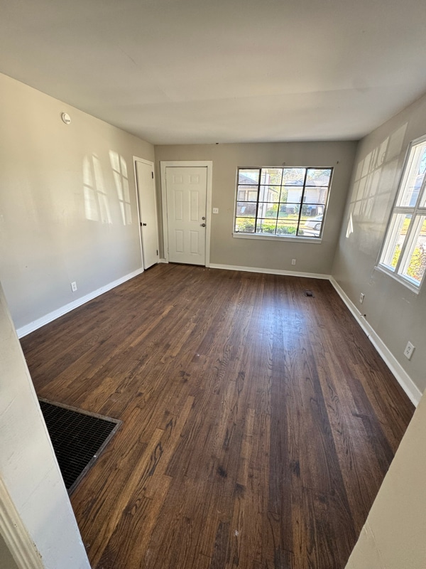 Photo - 1021 14th Pl SW