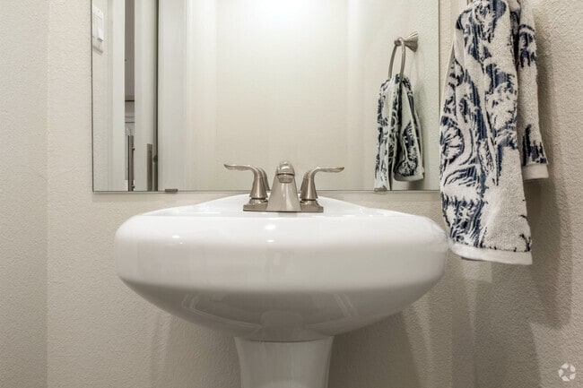 Half-Bath - Roundhill Townhomes