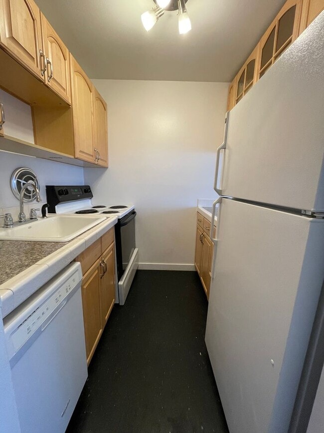 Photo - Bellevue Manor Apartements