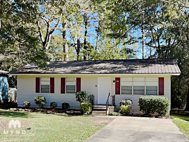 Building Photo - 921 27th Ave N