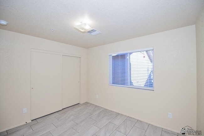 Photo - 7387 E 39th St