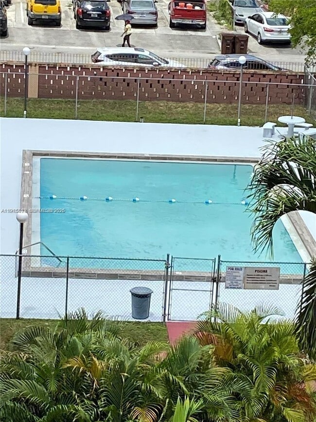 Photo - 440 E 23rd St Unidad 1305