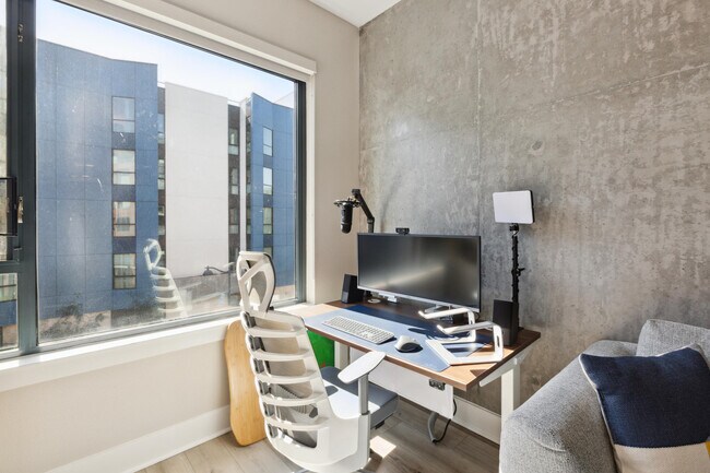 Photo - 185 Channel St Unit FL3-ID354759P