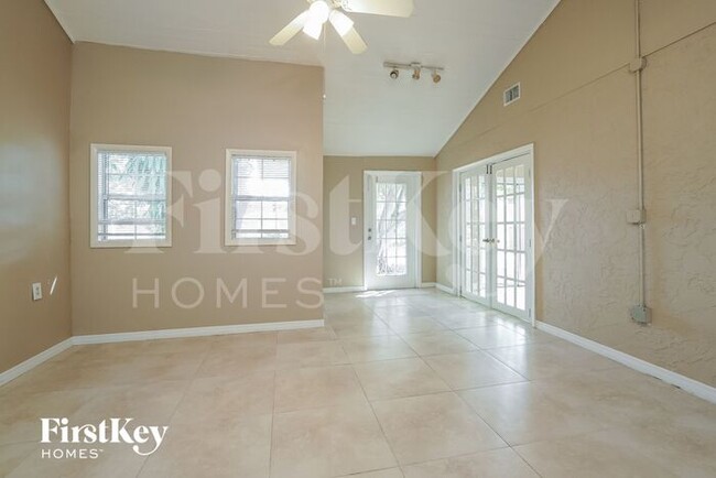 Photo - 19049 Murcott Dr E House