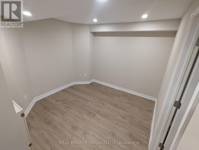 Photo - 37 Hubner Dr