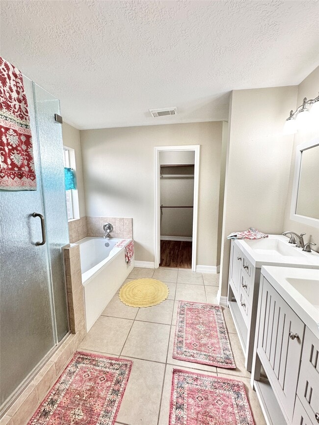 Photo - 14307 Cypress Valley Dr