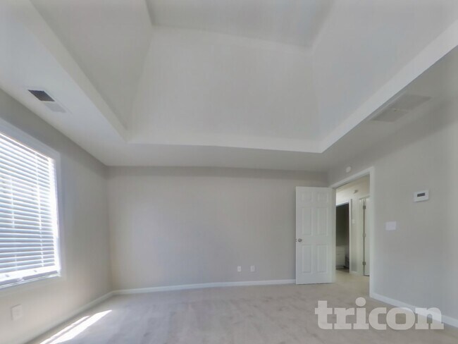 Photo - 504 Hillcrest Cross Rd