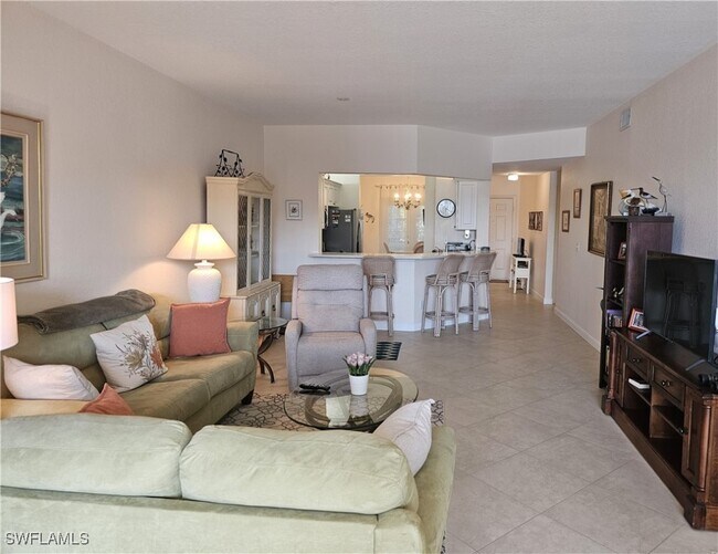 Photo - 818 Tanbark Dr Unidad 102