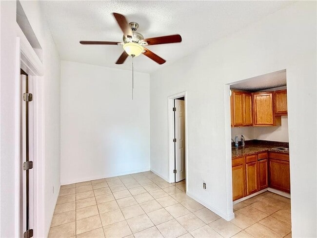 Photo - 5504 Canal Blvd