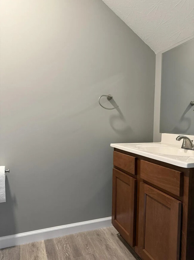 Photo - 2170 Sharkey Rd