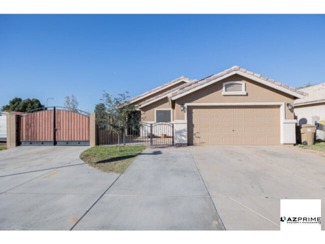 Photo - Charming 3/2 Goodyear Home!