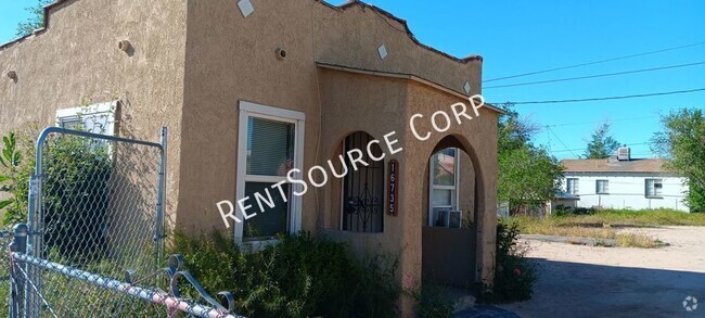 Building Photo - 1 Bedroom, 1 Bath Home For Rent in Victorv...