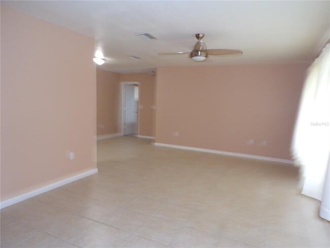 Photo - 4117 Harbor Blvd