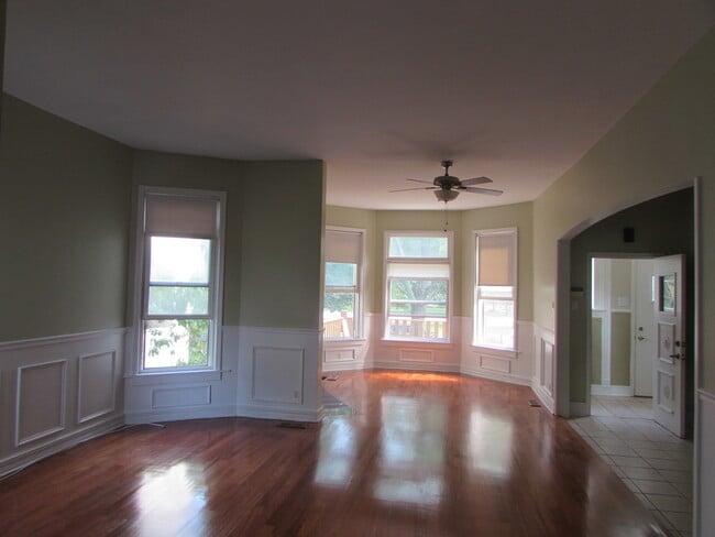 Photo - 2650 W Logan Blvd