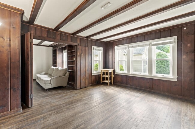 Photo - 4609 Knox Rd