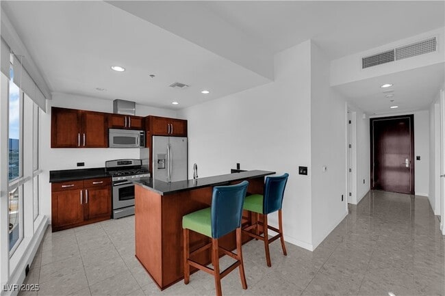 Photo - 4575 Dean Martin Dr