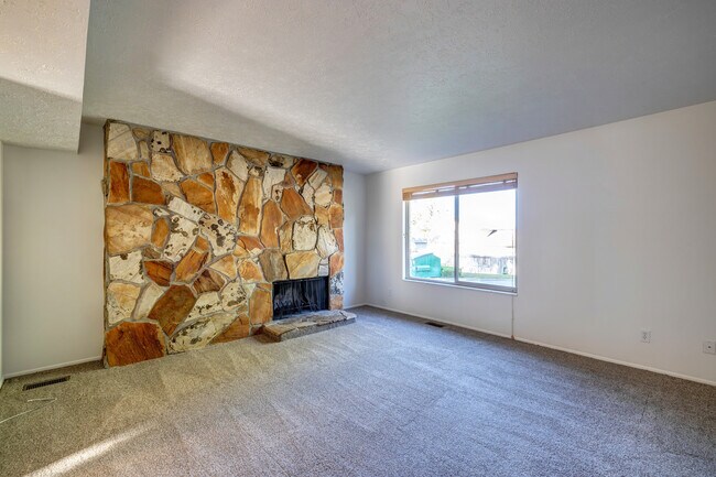 Photo - 3383 E Bengal Blvd