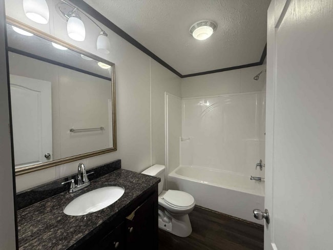 Photo - 1236 N Oaklane Rd