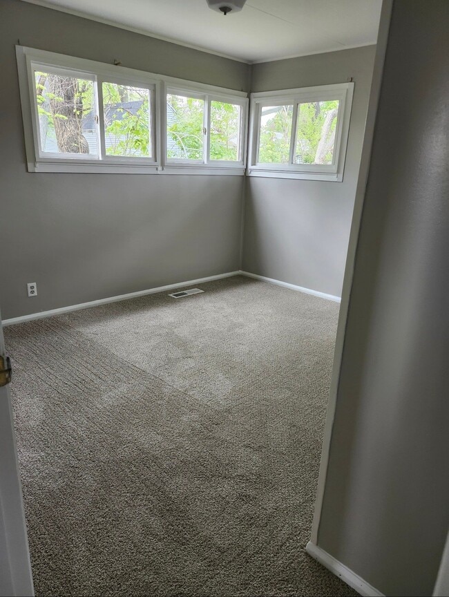 Photo - 2707 Ridge Ave