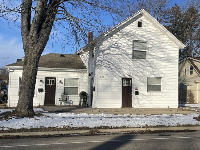 Building Photo - 507 E Michigan St Unit 507 East Michigan Street Rental