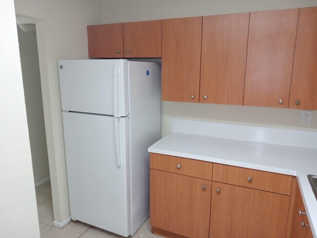 Photo - 415 Executive Center Dr Unit 213