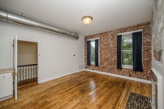 3531 California Ave Unit California 3531 2F