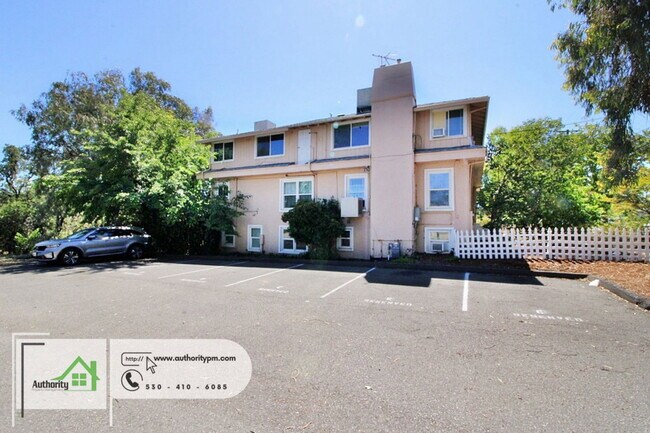 2391 Placer St Unidad C
