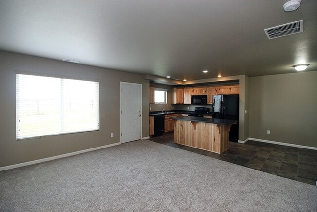 Photo - Reserve this Twin Home in a COZY Neighborhood Available Now!