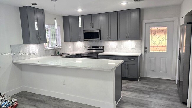 Photo - 4952 NW 21st Ave