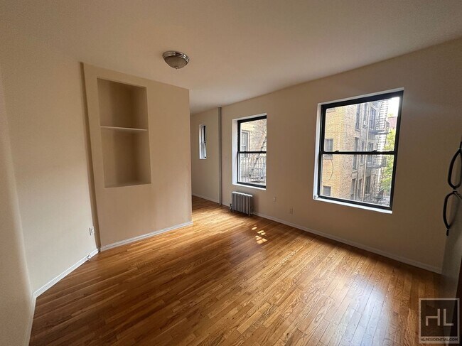 Building Photo - PERFECT WEST VILLAGE 1 BEDROOM - WON'T LAS... Rental