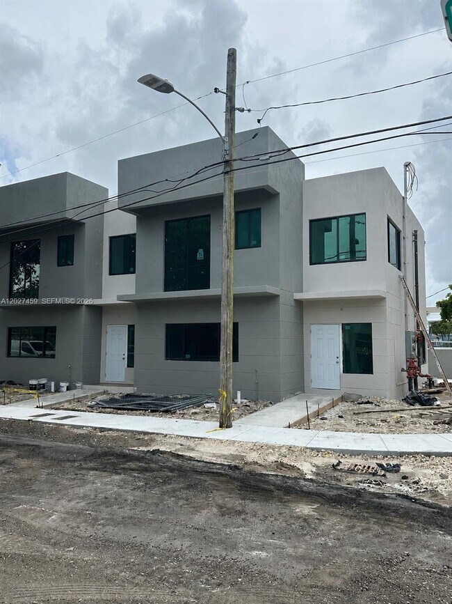 Photo - 6480 NE 1st Ave Unit 6470