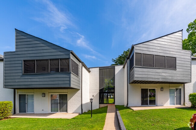River West Apartments