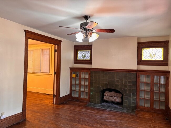 Photo - 3-4 Bedroom House located in South Park. Short Walking Distance to Downtown. Available 8/5/26