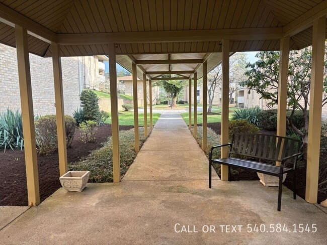 Photo - 5260 Crossbow Cir